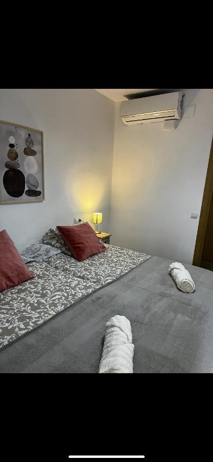 Centro Grupos Malaga Parking Gratis 3 Daire Dış mekan fotoğraf